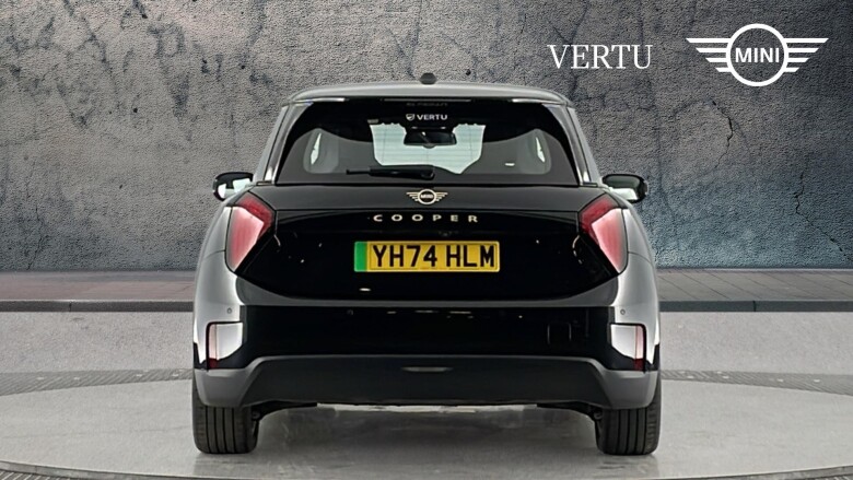 MINI Cooper 135kW E Exclusive [Level 1] 41kWh 3dr Auto Electric Hatchback